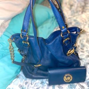 Navy Michael Kors bag and wallet